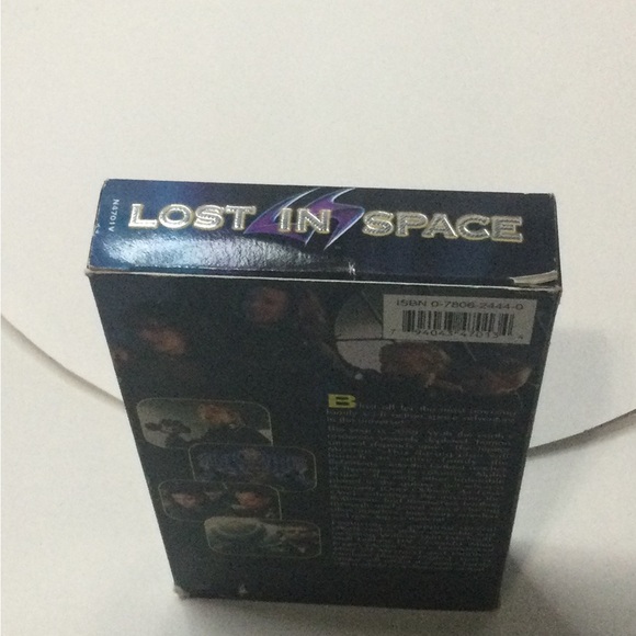 Lost In Space Pre-Owned VHS Tape - Picture 4 of 7